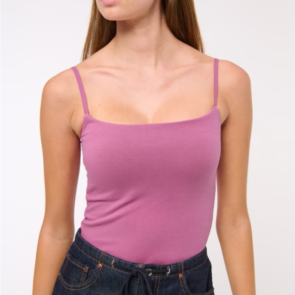 Abercrombie & Fitch Bra-Free 90s Cami // Size Medium // Worn Once